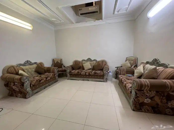 كنب مستعمل للبيع 1