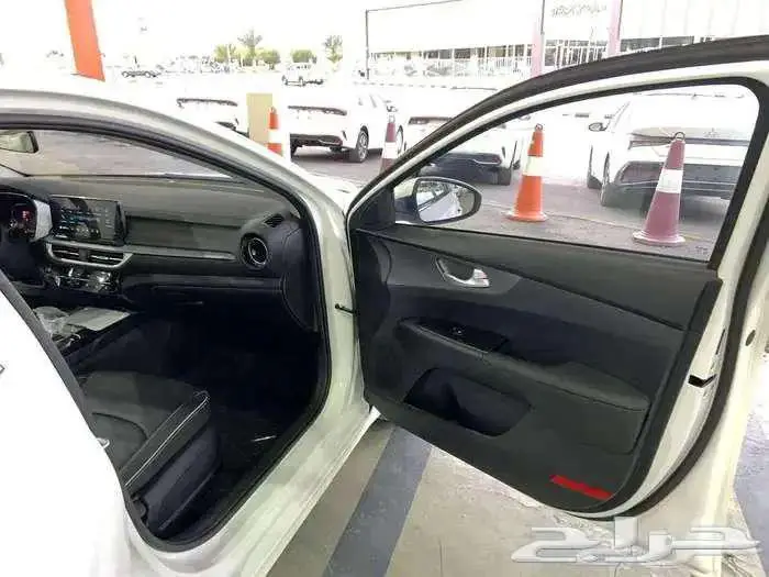 كيا سيراتو 2024 بنزين كمفورت 1500Cc.مستورد(أصفار).. 14