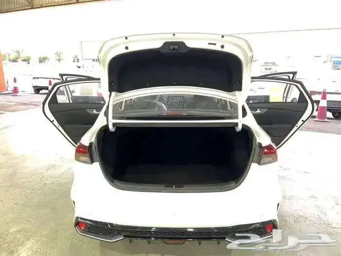 كيا سيراتو 2024 بنزين كمفورت 1500Cc.مستورد(أصفار).. 6