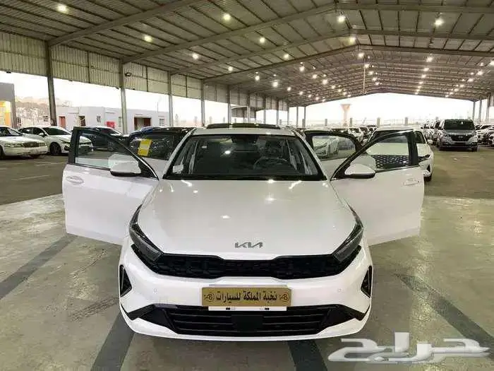 كيا سيراتو 2024 بنزين كمفورت 1500Cc.مستورد(أصفار).. 5