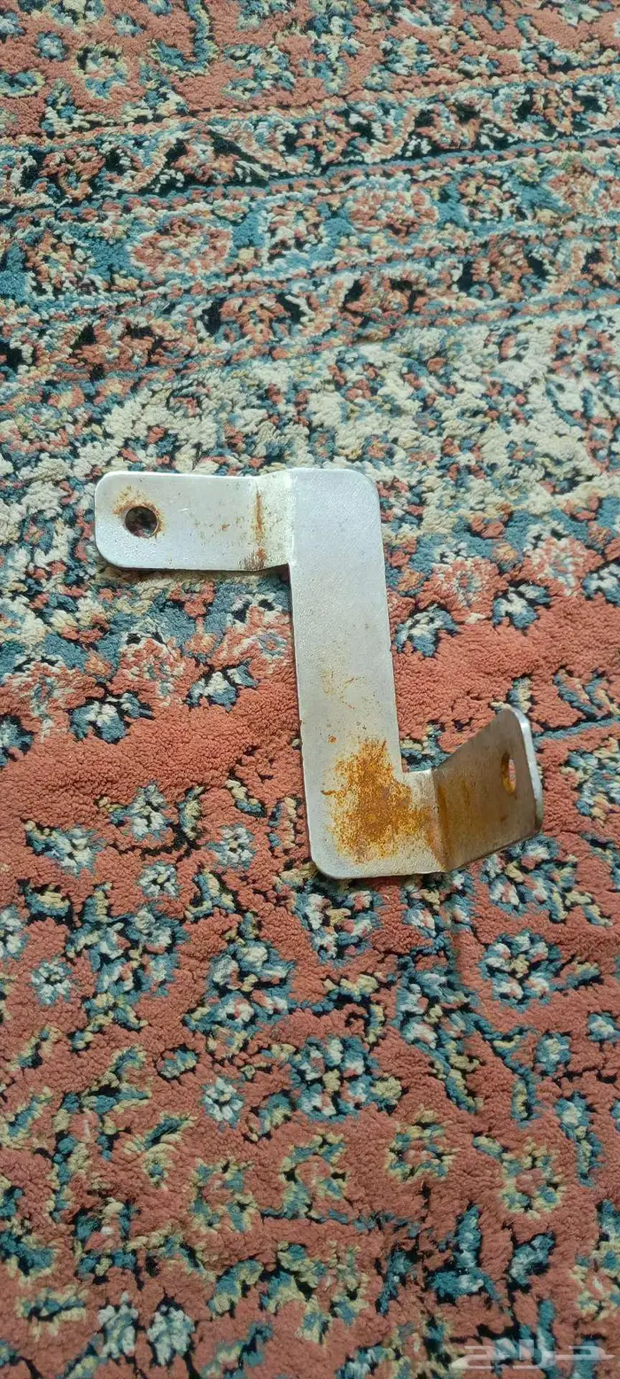 قطع مرسيدس القديم 0