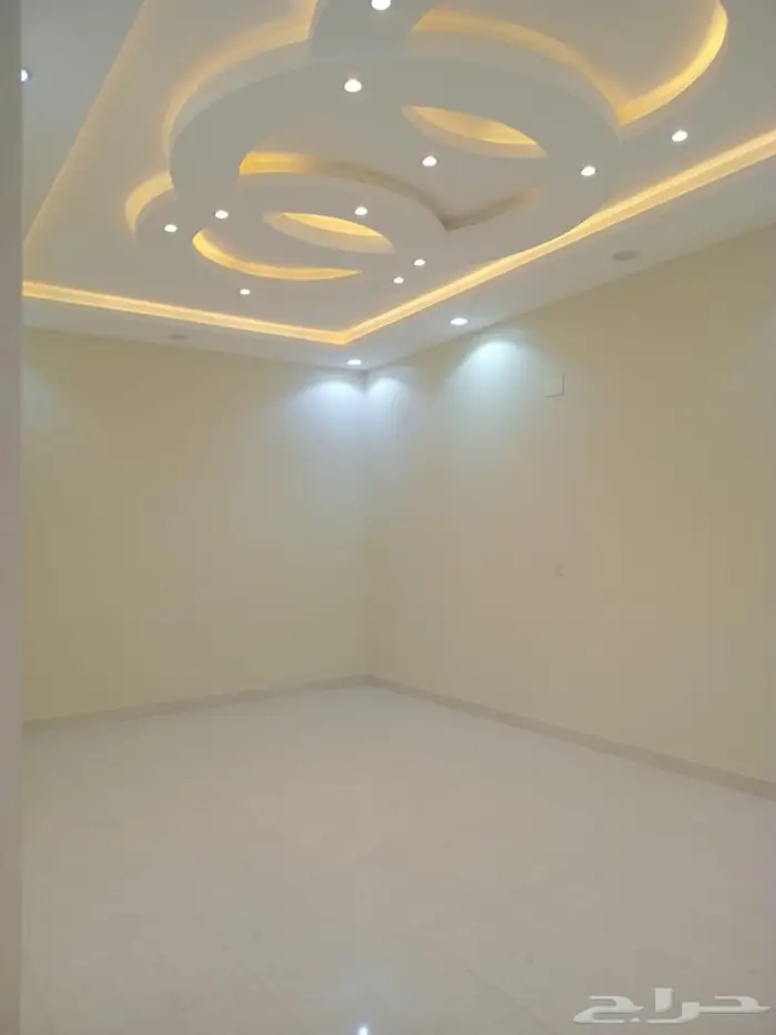 فله تمليك شمال خميس مشيط مخطط 6بالثمانين السعر 900 الف 22