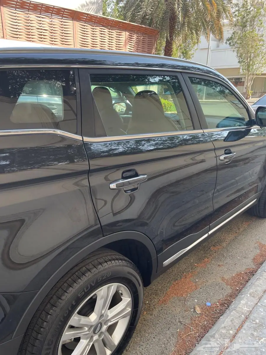 Geely azkara 5