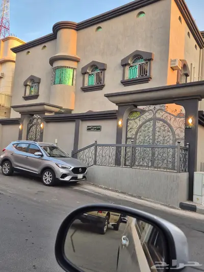 للبيع فيلا دورين وملحق حي السحيلي على واجهتين 1
