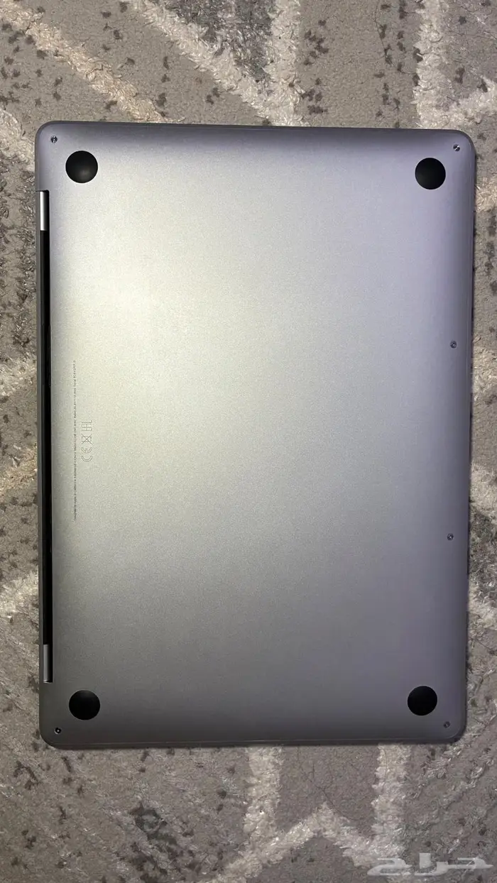 ماك بوك برو ام 2 MacBook Pro m 4