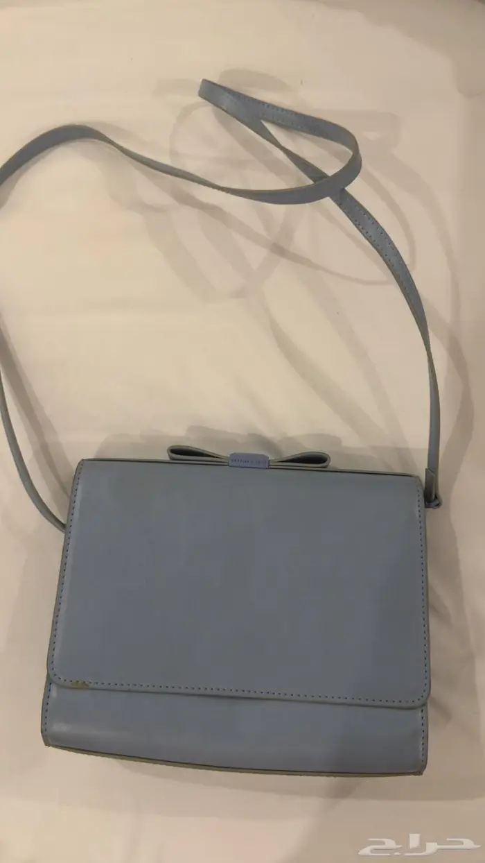 شنطه وكعب للبيع 0