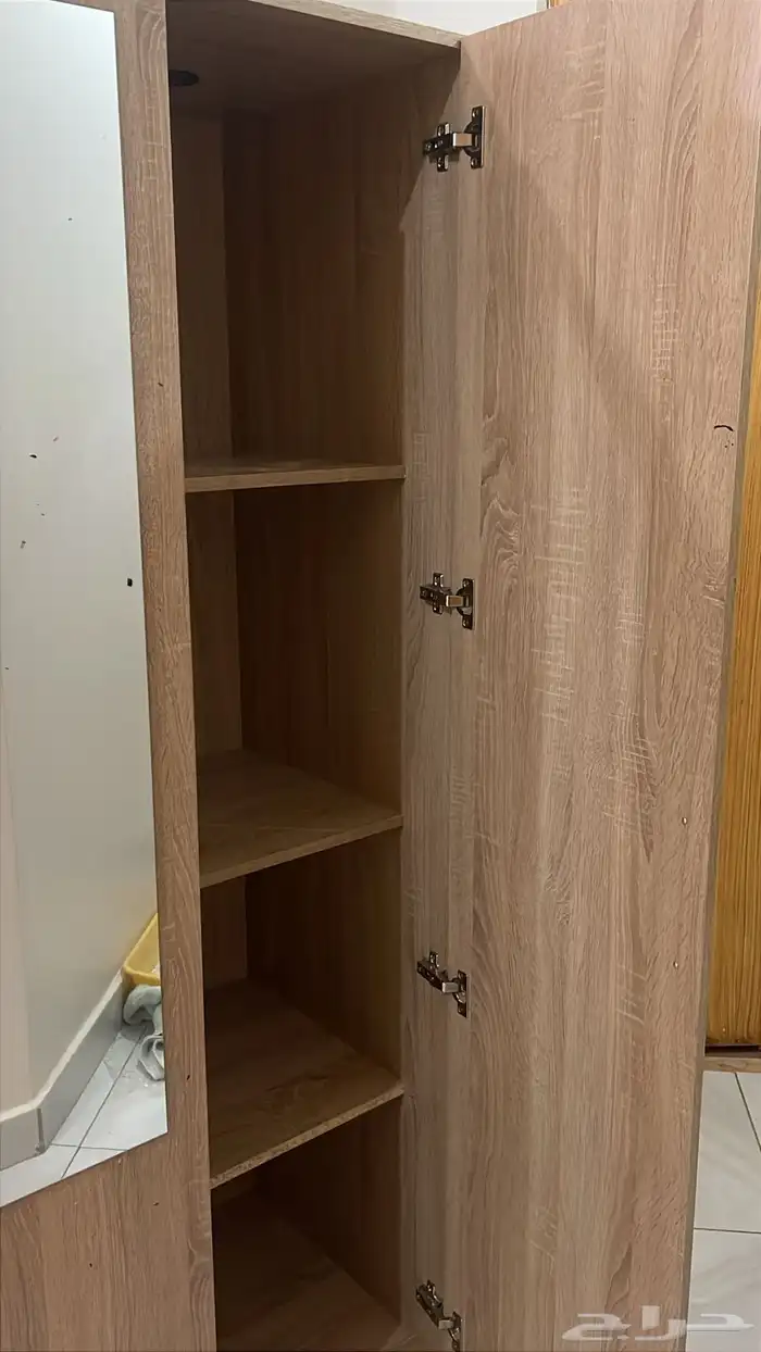 دولاب ملابس للبيع ضروري استعمال نظيف على السوم 2