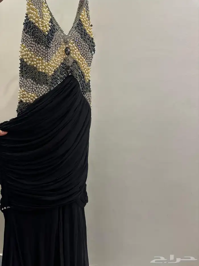 للبيع فستان 0