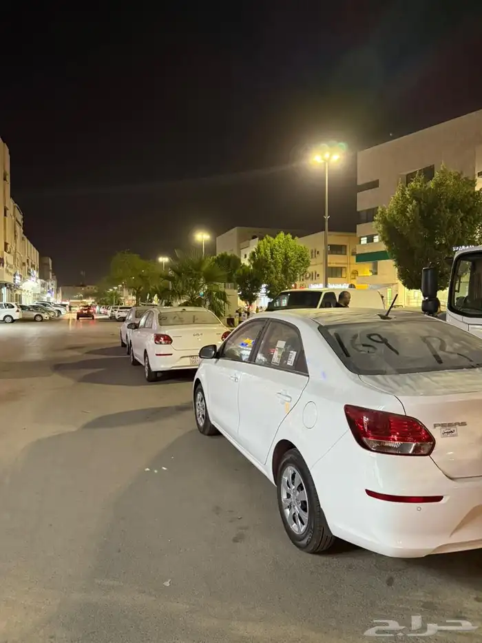 سياره للاجار الشهري 4
