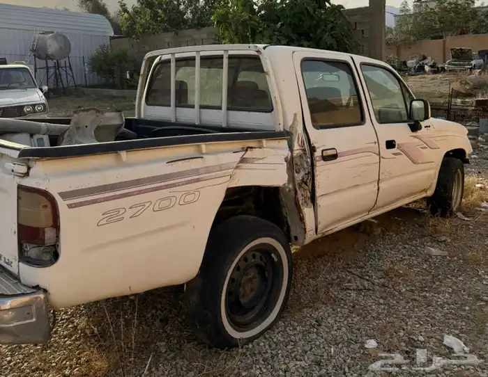 هايلوكس 2000 GLX 0