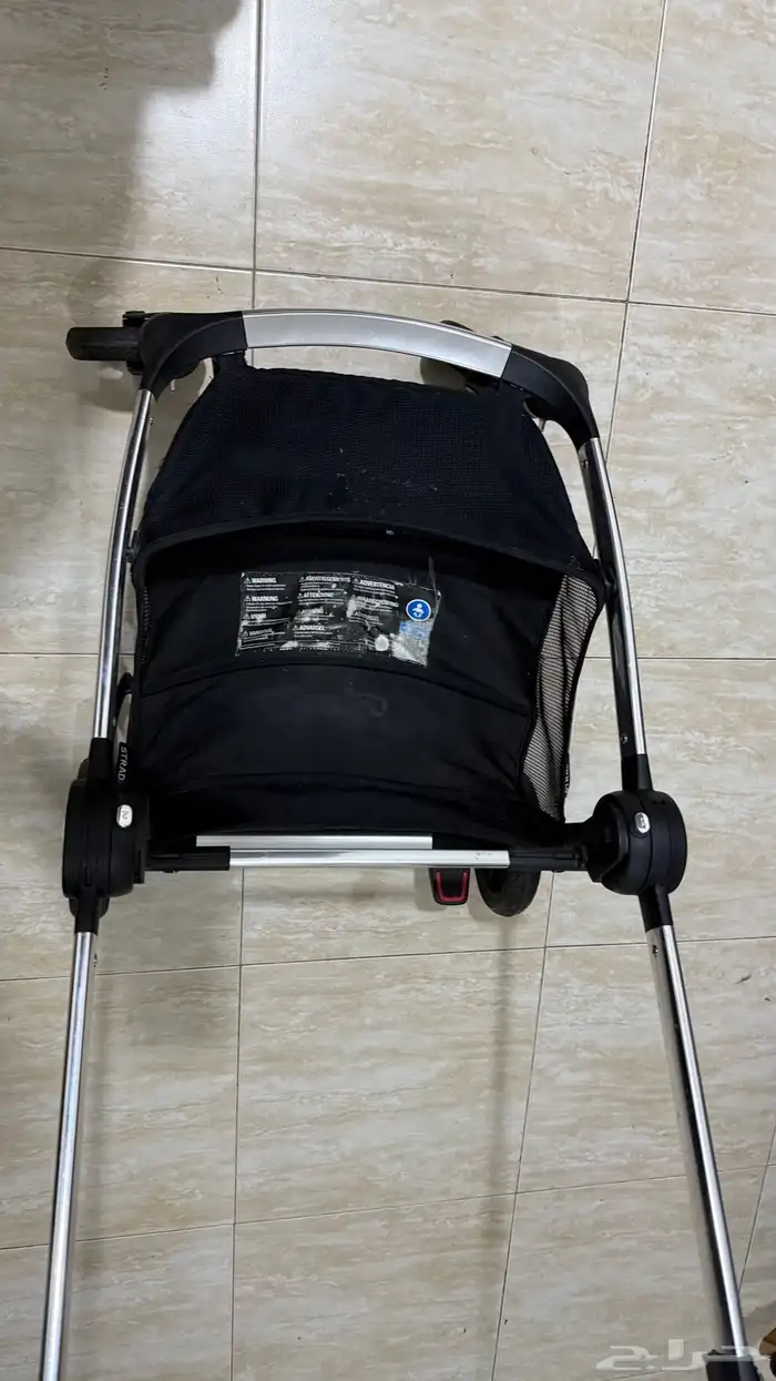 عربية أطفال Mamas And Papas أصلية مع شنطتها جديدة ما استخدمت 2