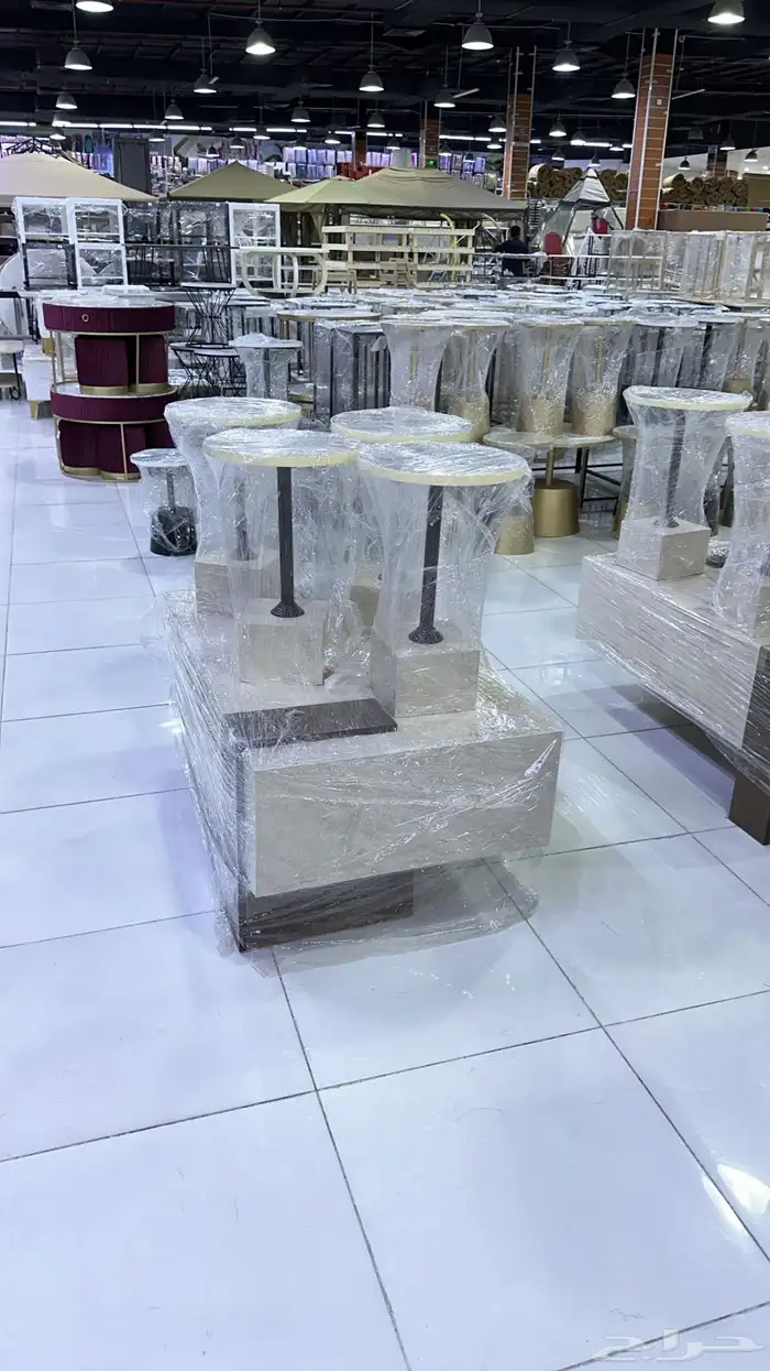 طاولات جاهز وتفصيل 4