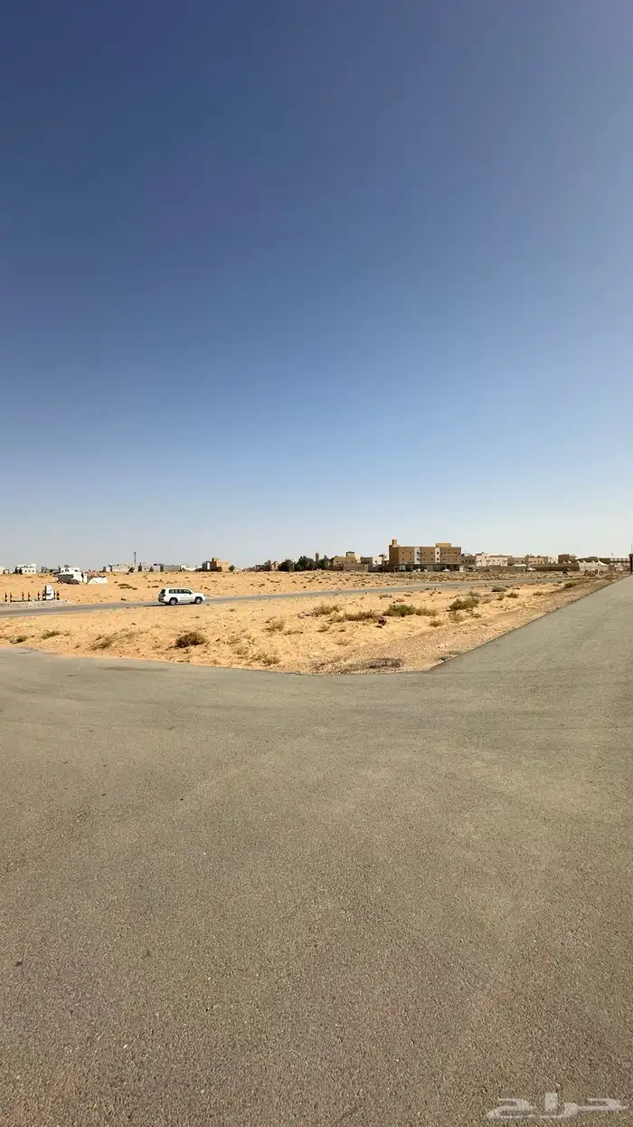 ارض على ثلاث شوارع بمخطط حطين بمساحة ( 650 متر ) 4