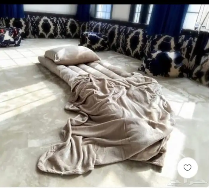 طقم الضيوف 1