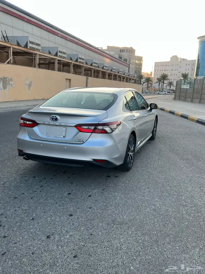 للبيع كامري 2022 فل كامل هايبرد GLE 1