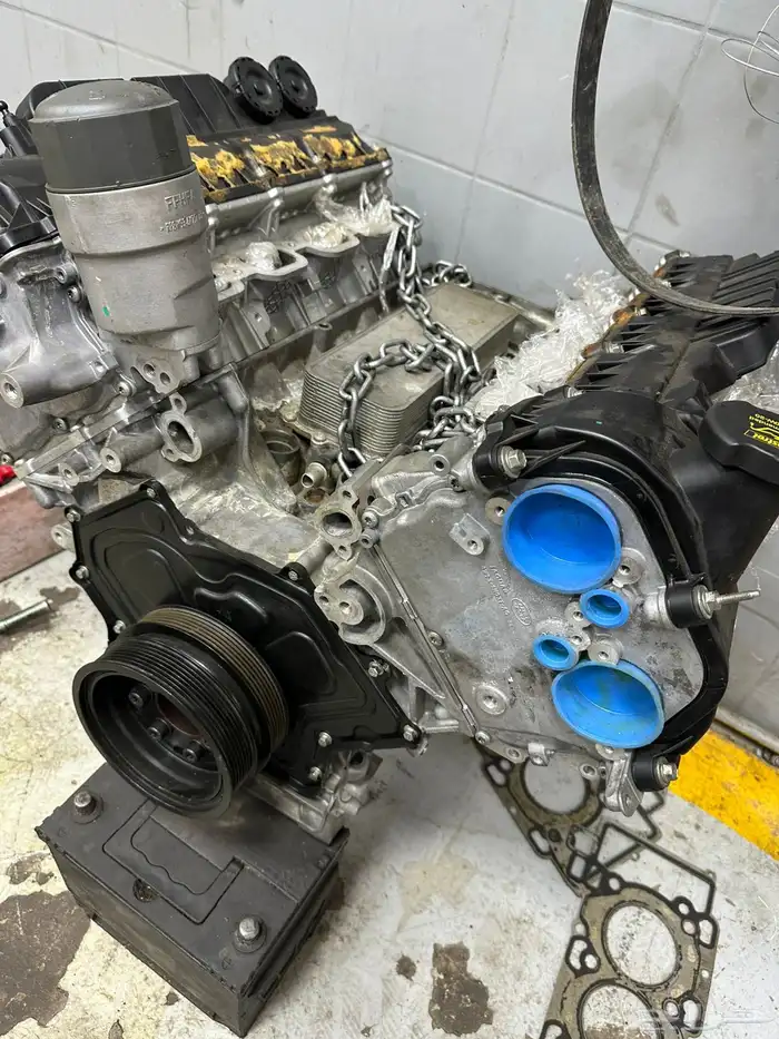 متوفر مكاين وقطع غيار رنج روفر 13-25 0