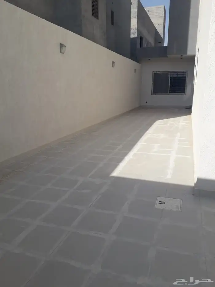 للإيجار دور أرضي بحي السلمان ببريده جديد 1