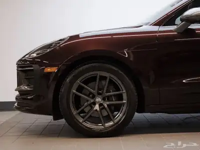 2023 Porsche Macan T - Premium Plus Package 9