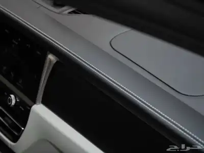2023 Porsche Macan T - Premium Plus Package 26