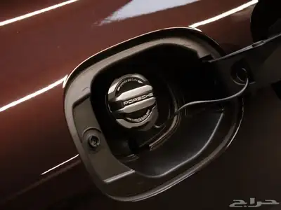 2023 Porsche Macan T - Premium Plus Package 13