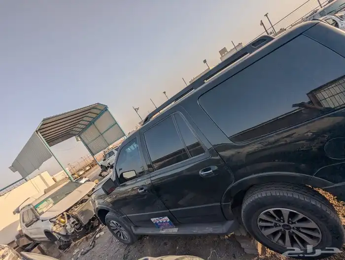 قطع غيار فورد اكسبديشن 2017 14
