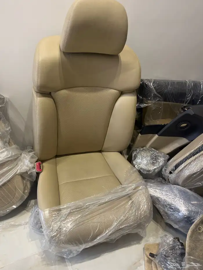ذخلية لكزس جي اس من 2005 لين 2011 ورد اليبان 1