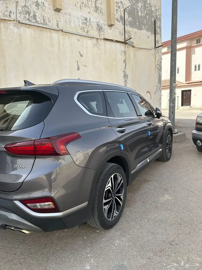 للبيع سنتافي 2019 فل كامل بدون فتحه 1