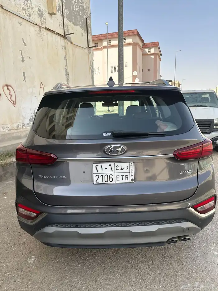للبيع سنتافي 2019 فل كامل بدون فتحه 3