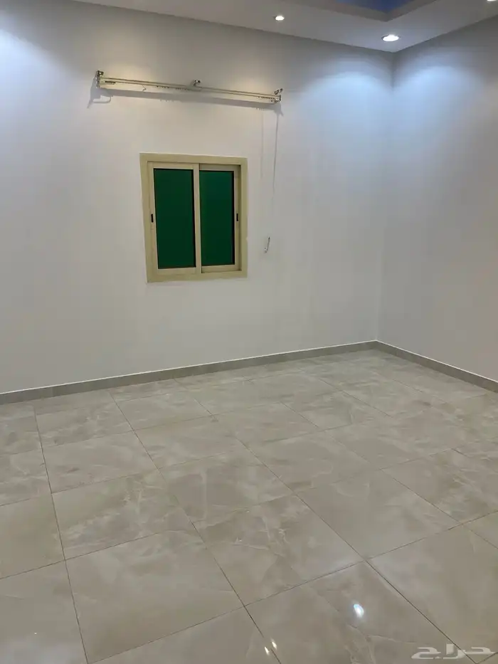 دور ارضي للايجار بحي النفل 1