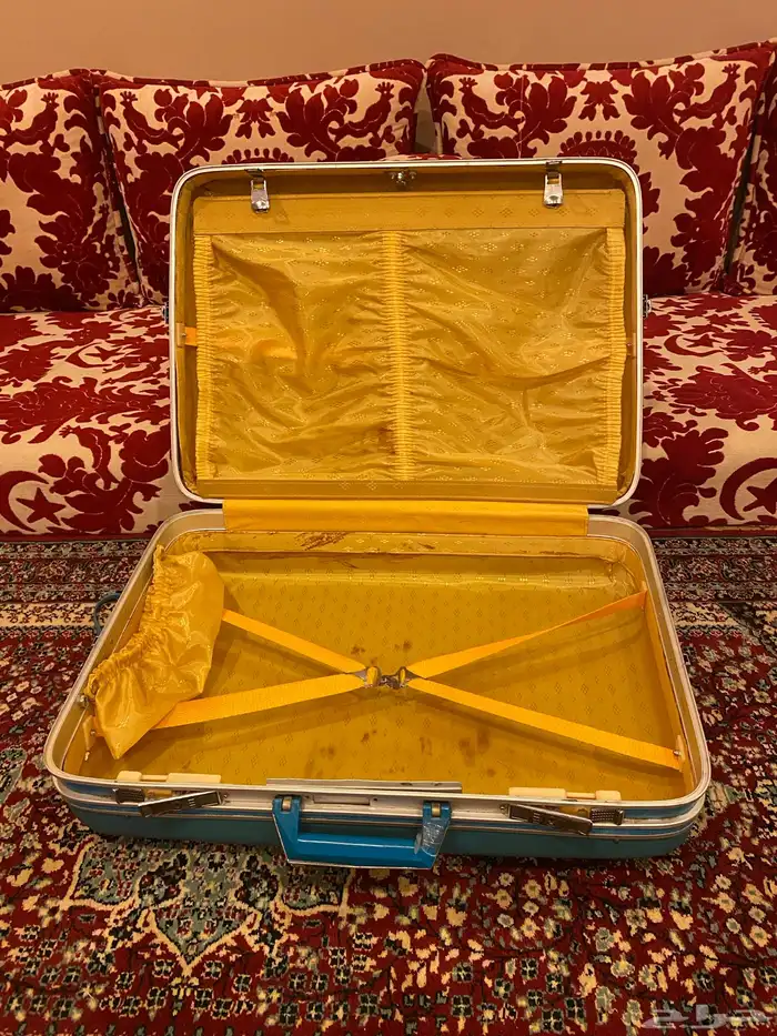 شنطة سفر قديمة 6