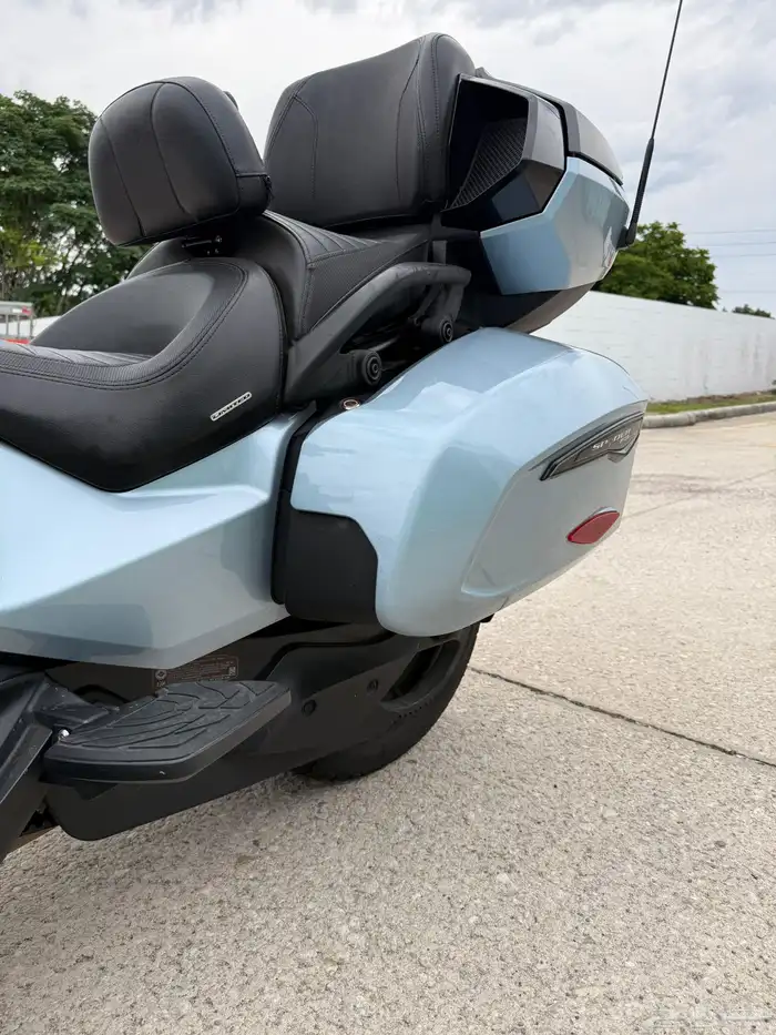 2022 كانام سبايدر F3 limited 12