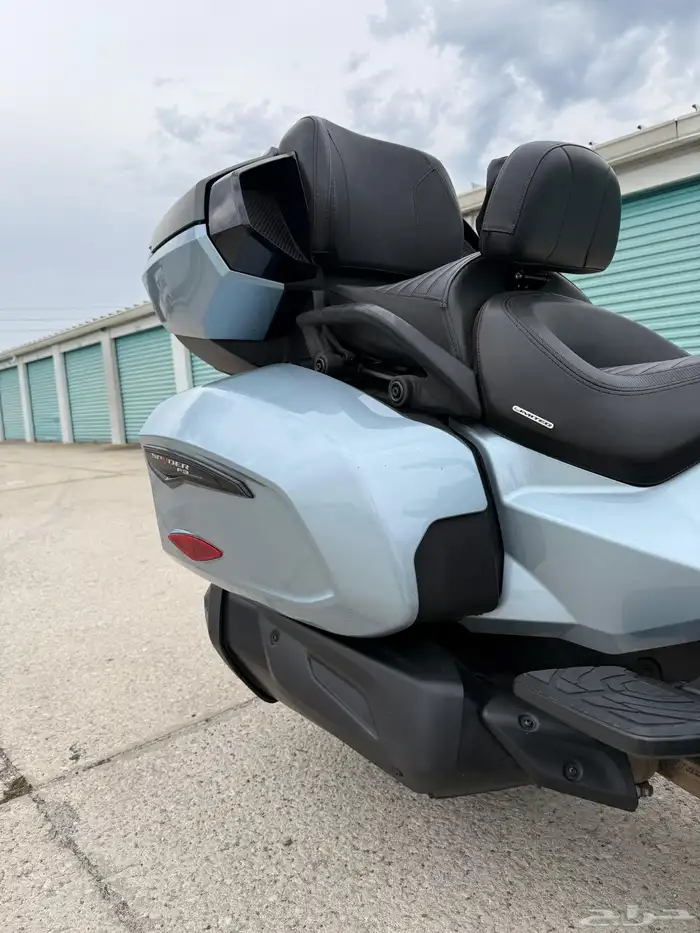 2022 كانام سبايدر F3 limited 13