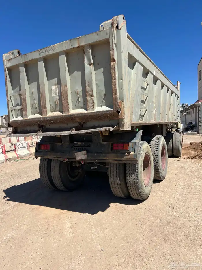 صندوق قلاب للبيع 2