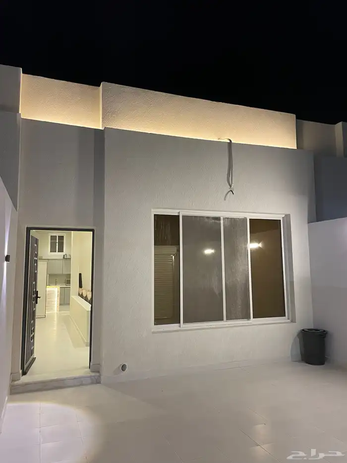 استراحة مؤثثة ايجار يومي وشهري 25