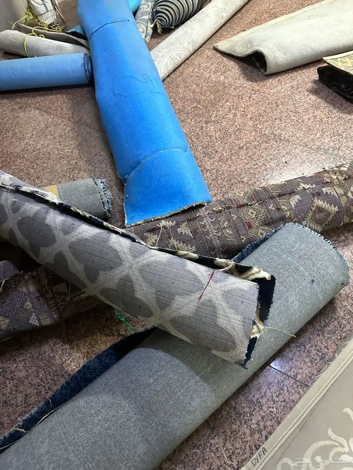 زوليه وفرشات وموكيت شبه جديد تركي وبلجيكي 0