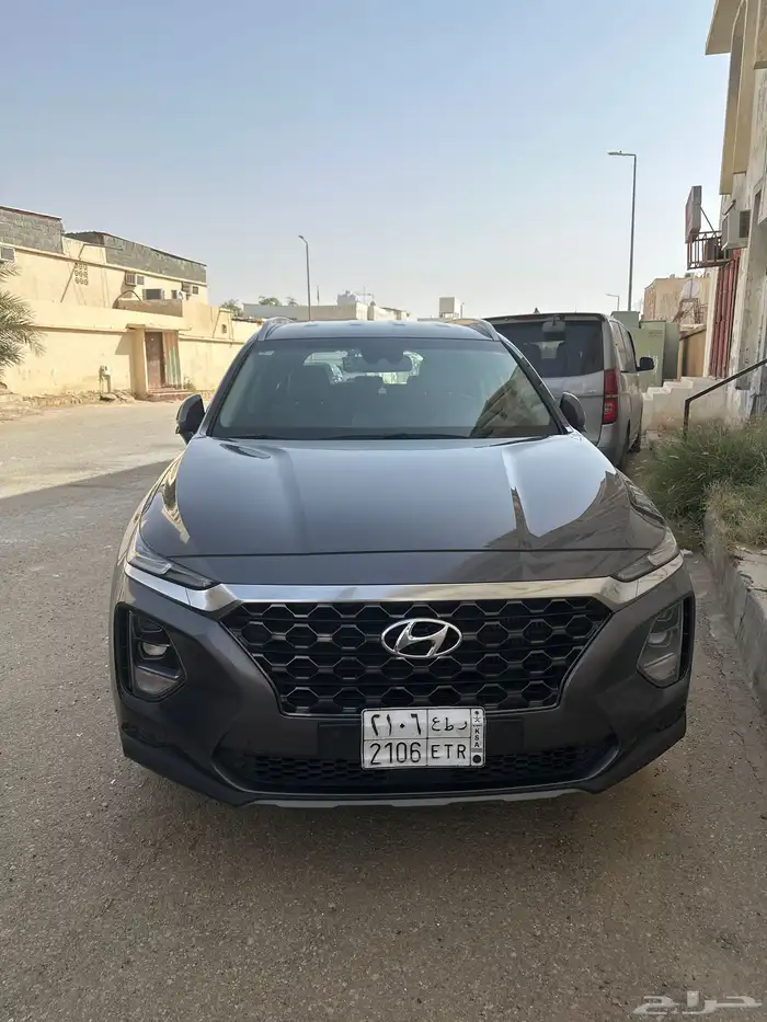 للبيع سنتافي 2019 فل كامل بدون فتحه 2