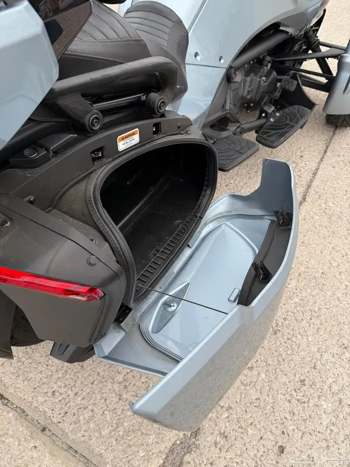2022 كانام سبايدر F3 limited 15