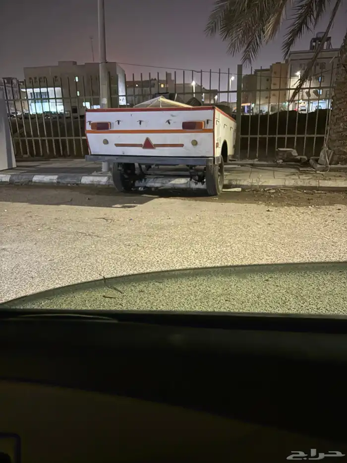 قلص للبيع  ومرتبل ثلاثة في ثلاثة غرفة وحمام ومطبخ 2