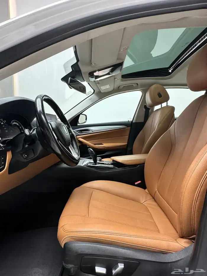 بي ام دبليو 2020 .. 520i 6