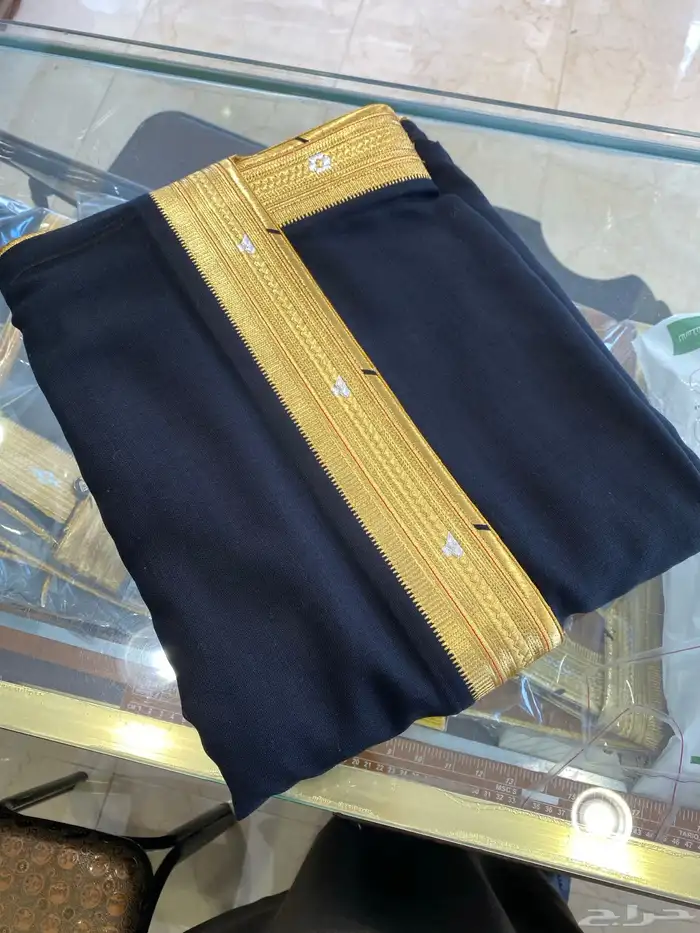 بشوت ومشالح رجالية فاخرة وهدايا 1