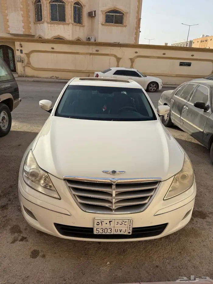 جينيسس 2010 2