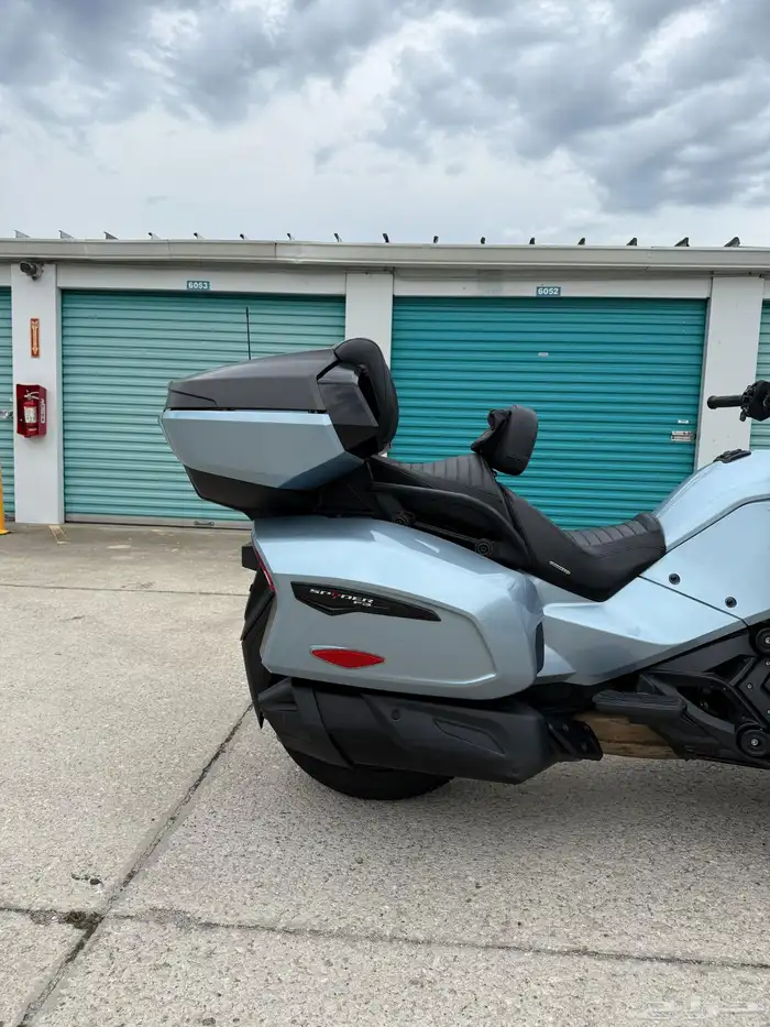 2022 كانام سبايدر F3 limited 9