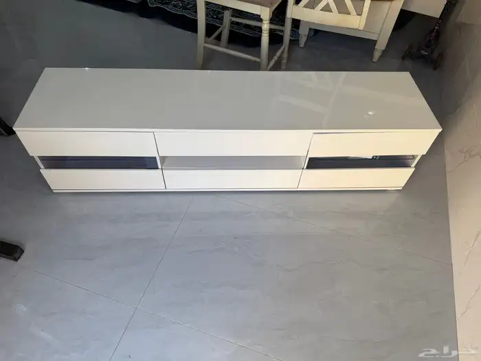 Tv unit طاولة تلفزيون 6