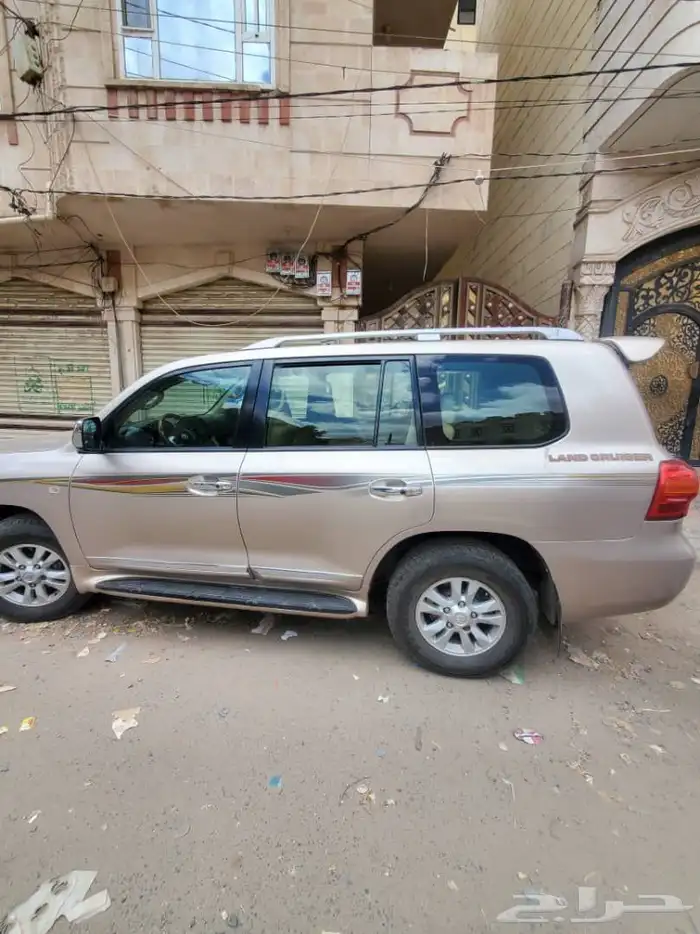 تم البيع لاند كروزر جي اكس ار للبيع في اليمن 1
