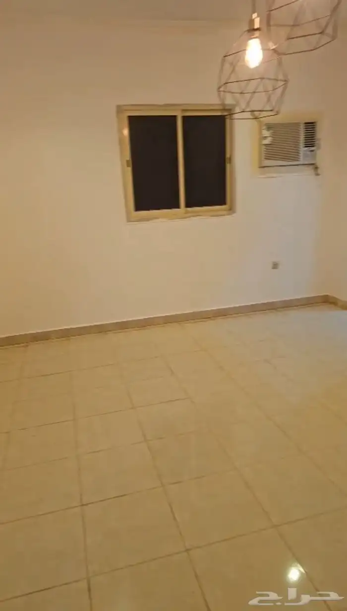شقه حى الملقا غرفه وصاله وحمام وركن مطبخ 0