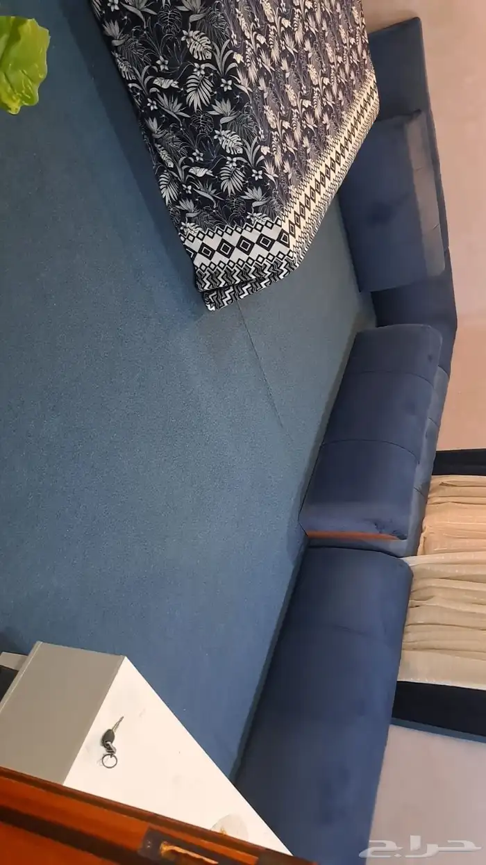 مساند ظهر للبيع بحاله ممتازة 1