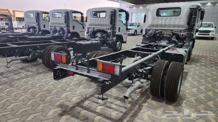 متوفر ايسوزو دينا 4 طن و5 طن موديل 2025 بأقل الأسعار 6