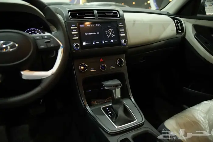 هونداي كريتا 2025 بدون دفعه اقساط جميع البنوك اوالشركات فقط. 3