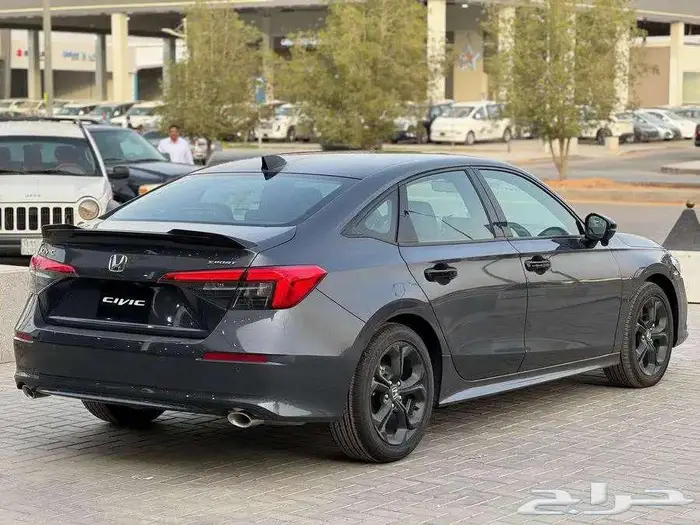 هوندا سيفيك LX سبورت 2023 3