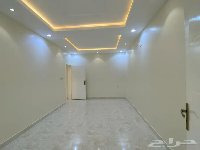 فيلا للبيع ابها المحالة خلف مستشفى الولادة 8